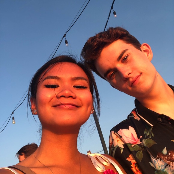 Meet your Posher, Andrea - Picture 1 of 1